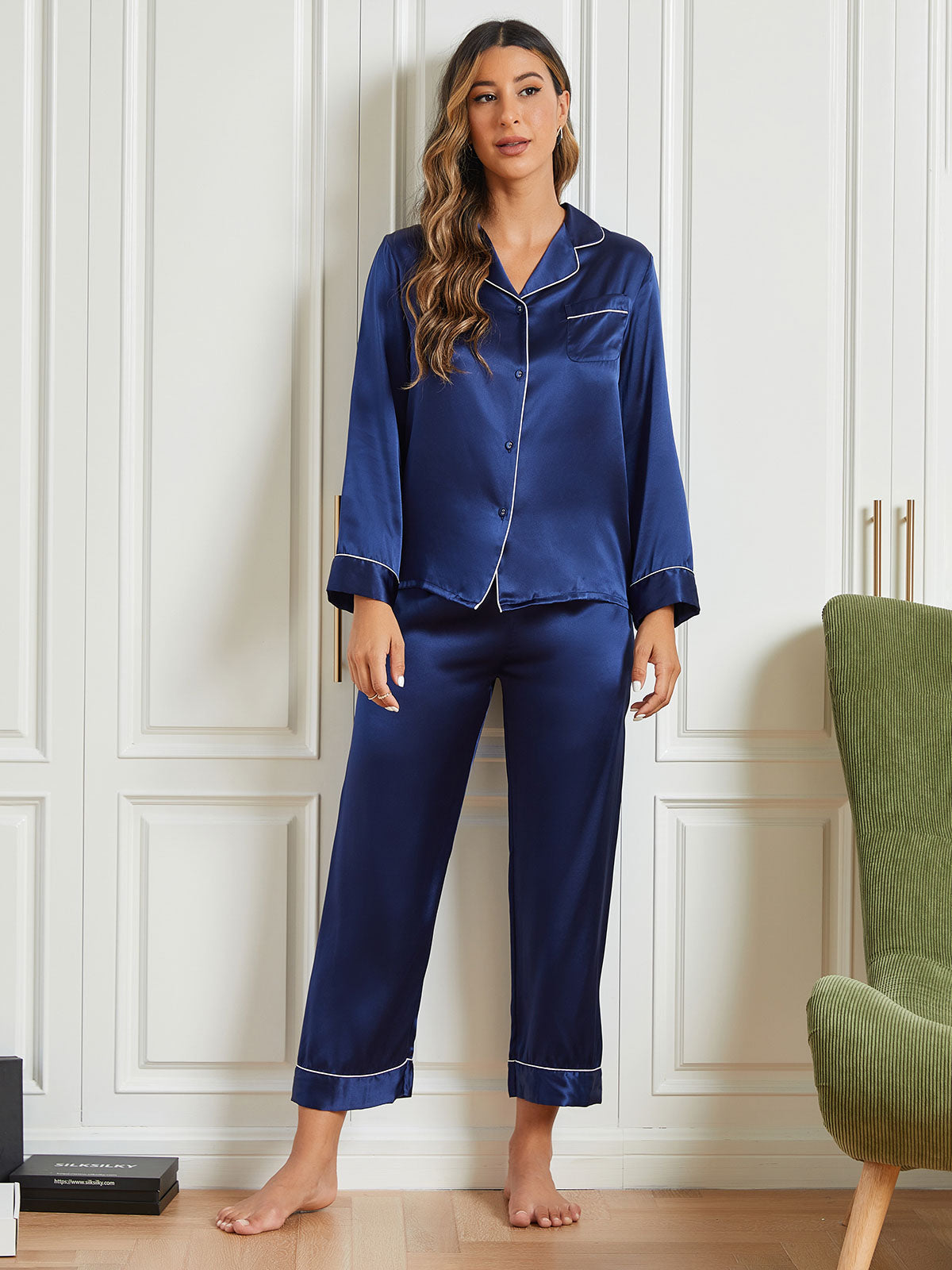 Binding Trim Long Sleeve Pure Silk Pajamas Set